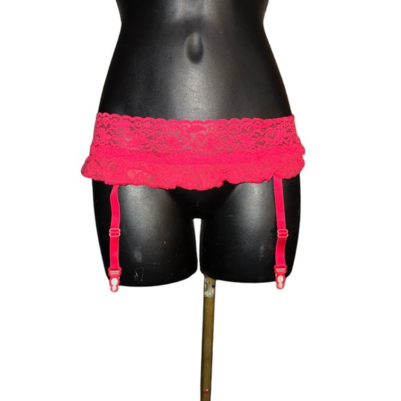Victoria Secret Lace Ruffles Garter - Size XS/S - Picture 6 of 7